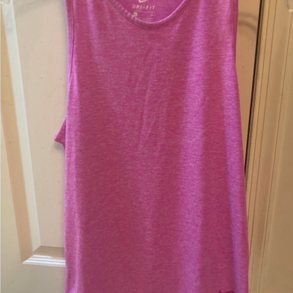 Women’s Nike Sleeveless Dri Fit Active Tank Top Pink Purple Small S